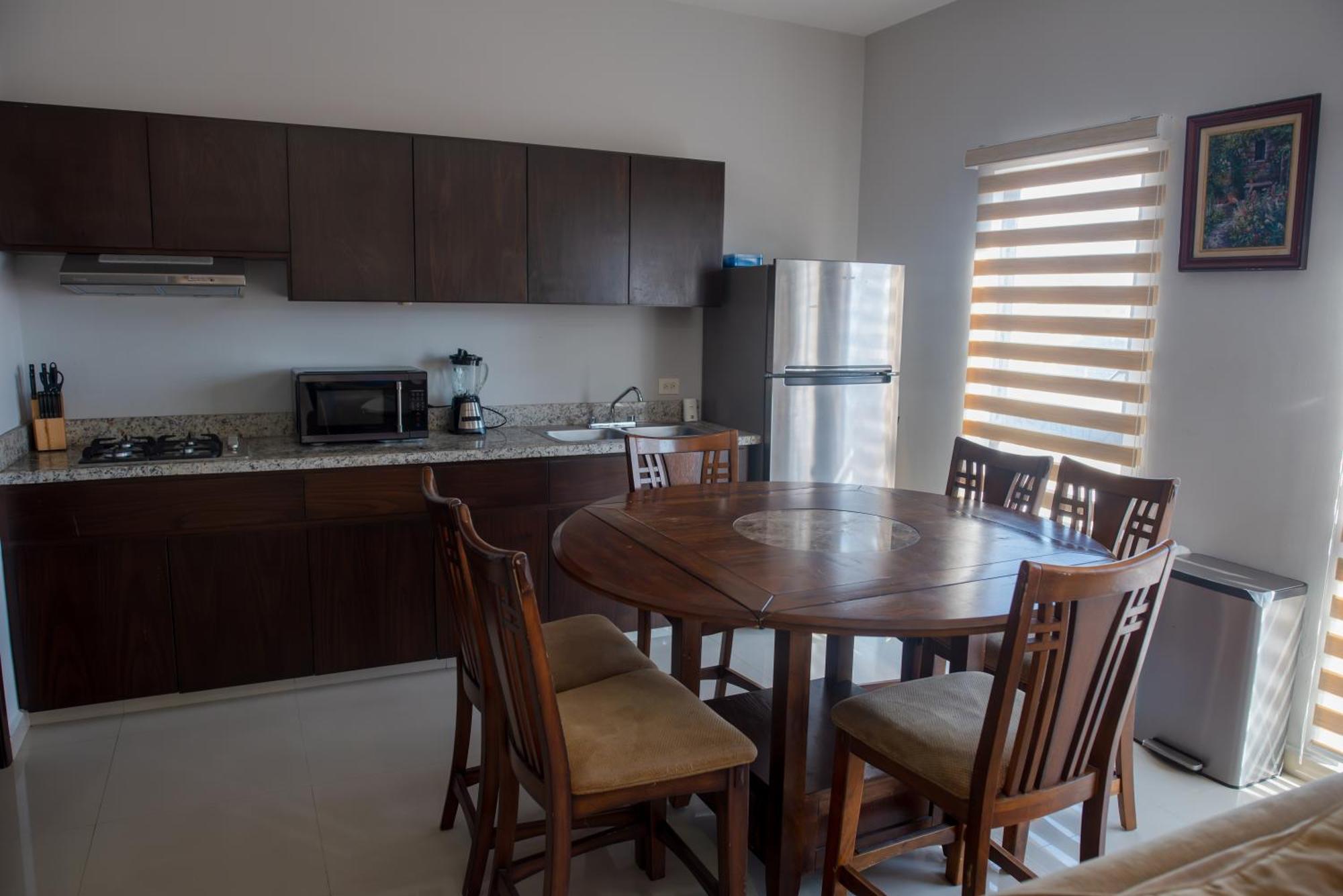 2Br/2Ba Condo 1 Block To Ocean! - Unit #5 Масатлан Экстерьер фото